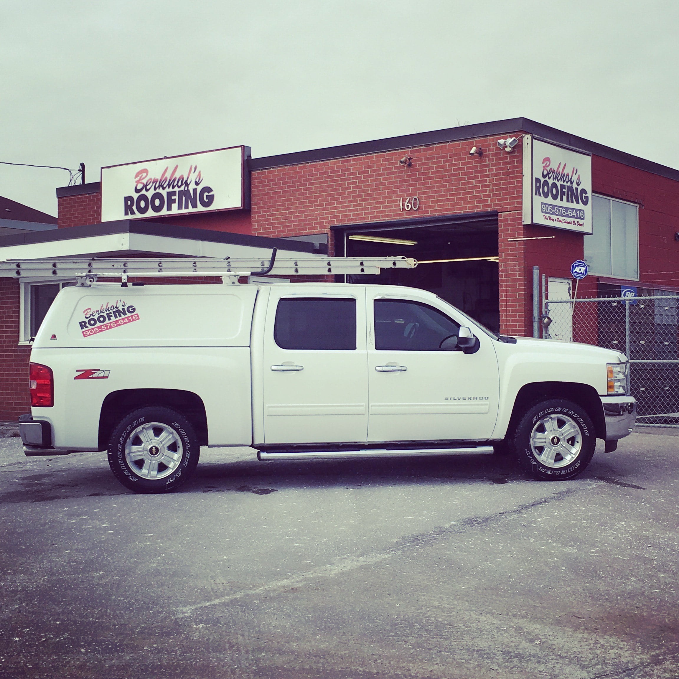 Photos of Oshawa location